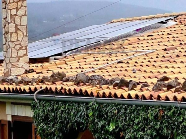 casa indipendente in vendita a Castellana Sicula