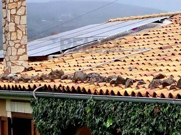 casa indipendente in vendita a Castellana Sicula