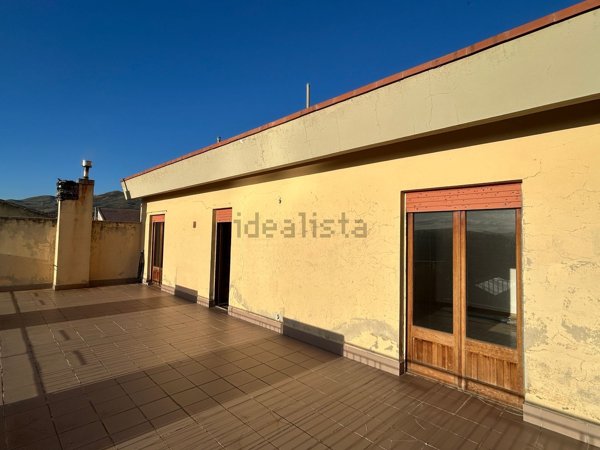 appartamento in vendita a Castellana Sicula in zona Calcarelli