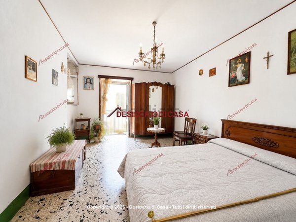 casa indipendente in vendita a Castellana Sicula