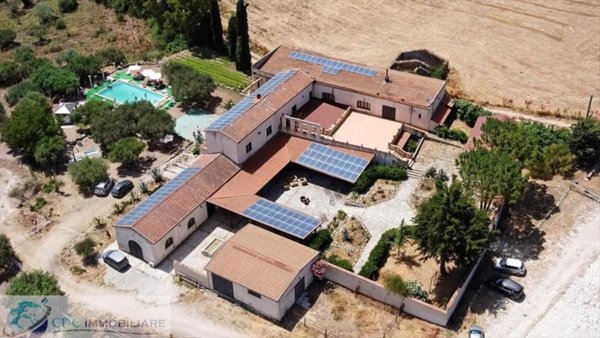 negozio in vendita a Castronovo di Sicilia