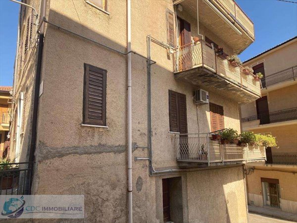 appartamento in vendita a Castronovo di Sicilia