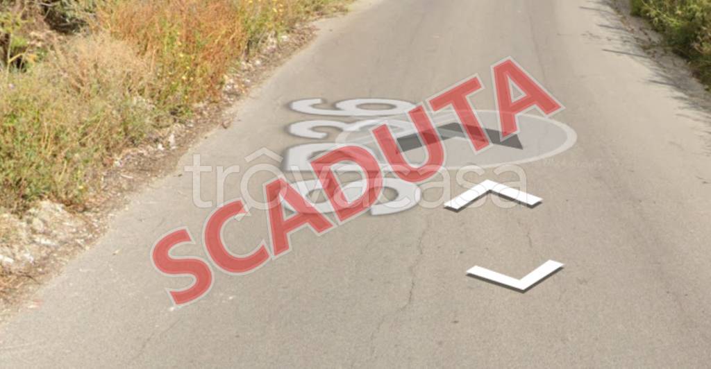 locale commerciale in vendita a Castronovo di Sicilia