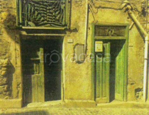 appartamento in vendita a Castronovo di Sicilia