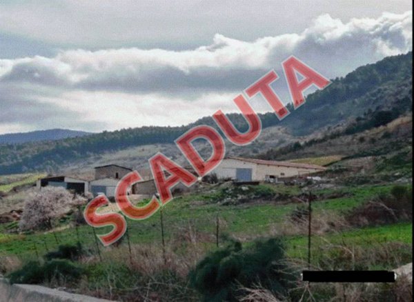 terreno edificabile in vendita a Castronovo di Sicilia