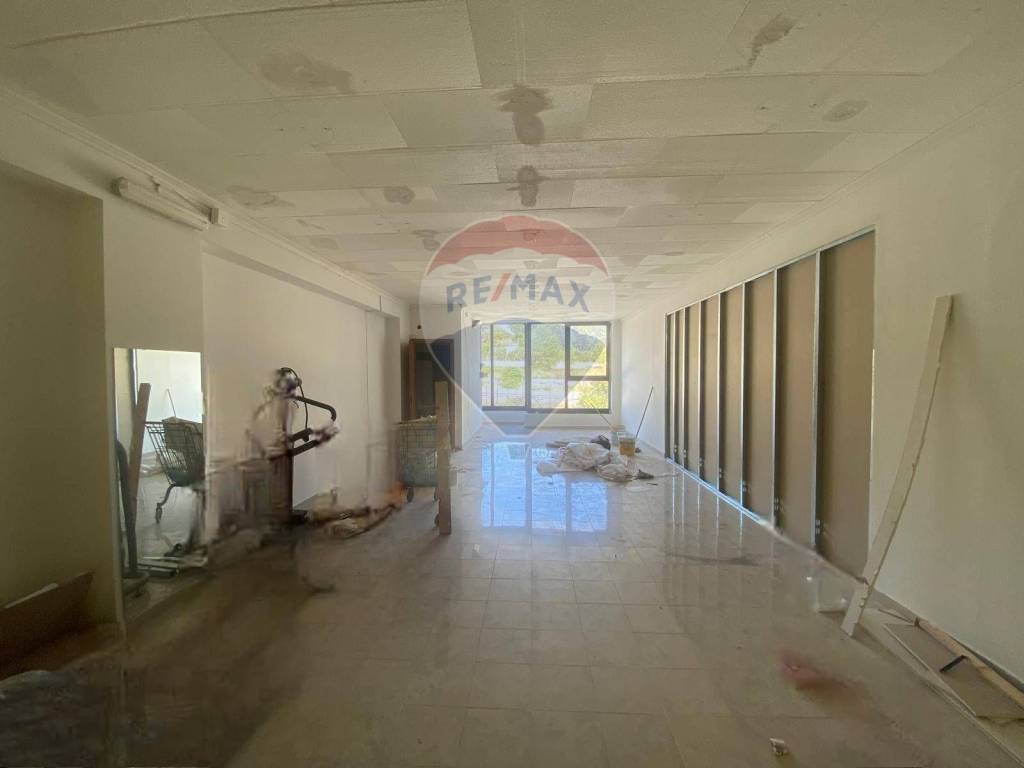 negozio in vendita a Cefalà Diana