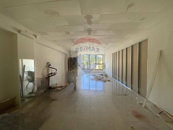 locale commerciale in vendita a Cefalà Diana