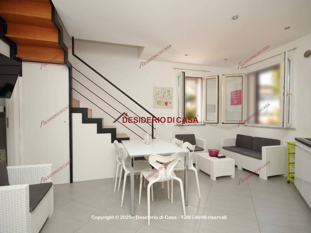 casa indipendente in vendita a Cefalù