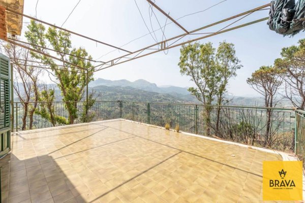 casa indipendente in vendita a Cefalù