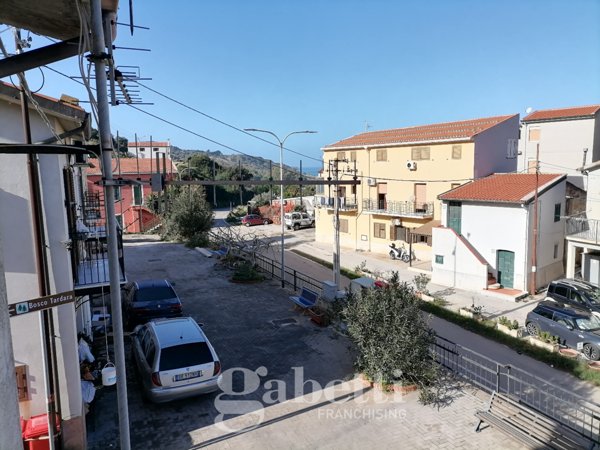 casa indipendente in vendita a Cefalù