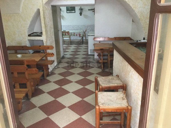 locale di sgombero in vendita a Cefalù