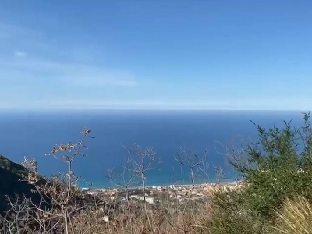 casa indipendente in vendita a Cefalù
