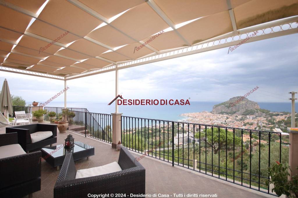 casa indipendente in vendita a Cefalù