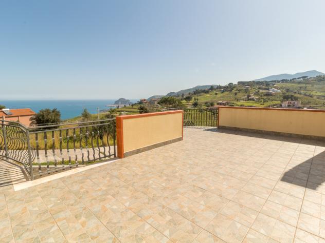 casa indipendente in vendita a Cefalù