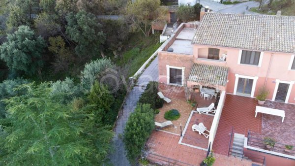 casa indipendente in vendita a Cefalù