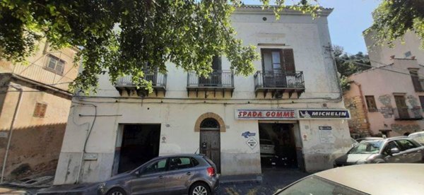 locale di sgombero in vendita a Cefalù