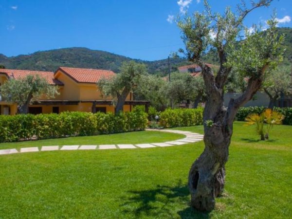 casa indipendente in vendita a Cefalù