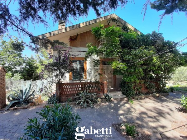 casa indipendente in vendita a Cefalù