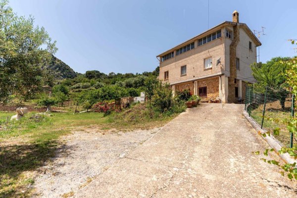 casa indipendente in vendita a Cefalù