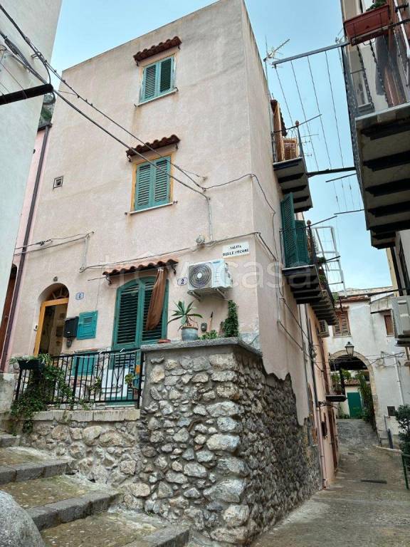 casa indipendente in vendita a Cefalù
