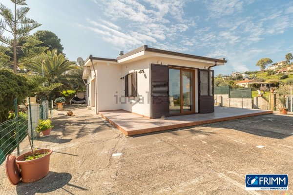 casa indipendente in vendita a Cefalù