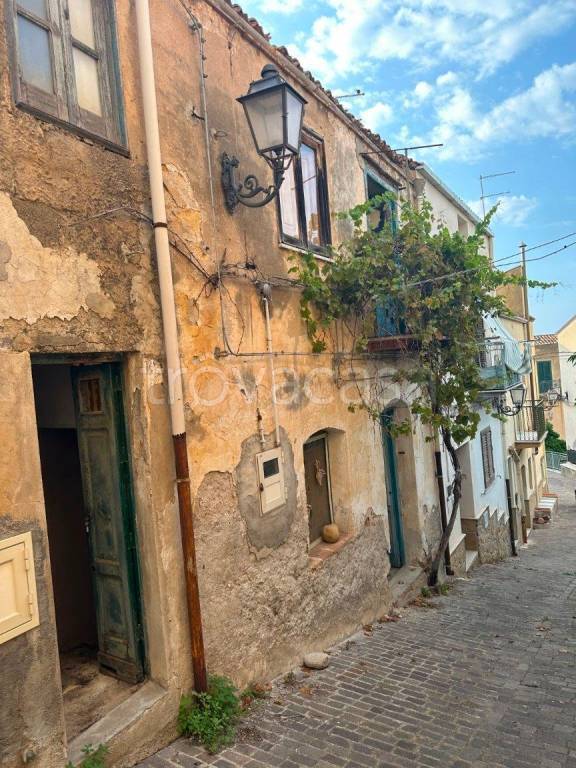 casa indipendente in vendita a Cefalù in zona Sant'Ambrogio