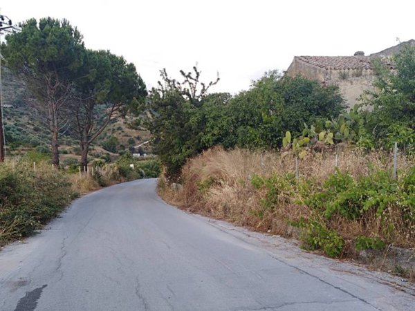 casa indipendente in vendita a Cefalù