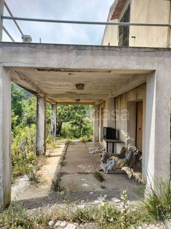 casa indipendente in vendita a Cefalù in zona Gibilmanna