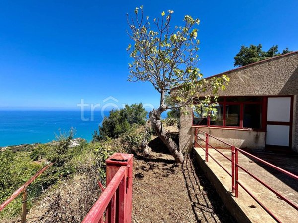 casa indipendente in vendita a Cefalù