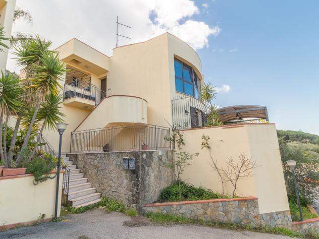 casa indipendente in vendita a Cefalù