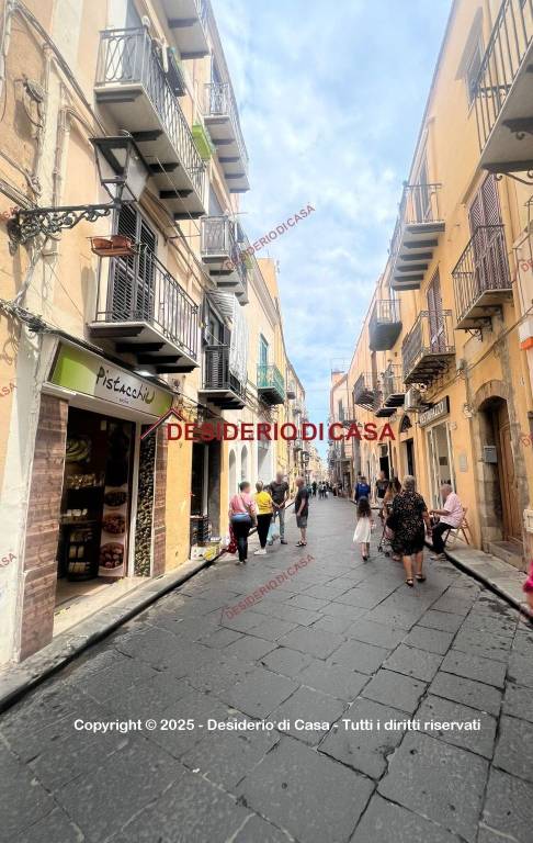 negozio in vendita a Cefalù
