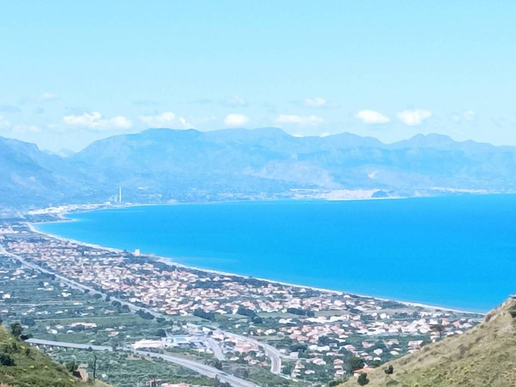casa indipendente in vendita a Cefalù