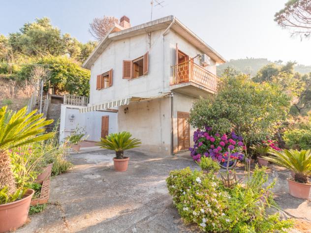 casa indipendente in vendita a Cefalù