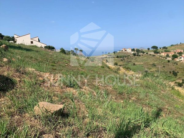 terreno edificabile in vendita a Cefalù