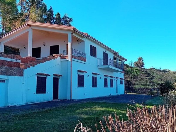 casa indipendente in vendita a Cefalù