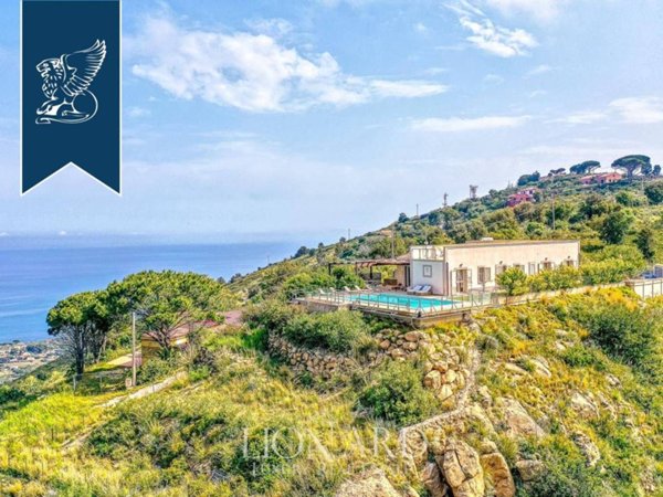 casa indipendente in vendita a Cefalù