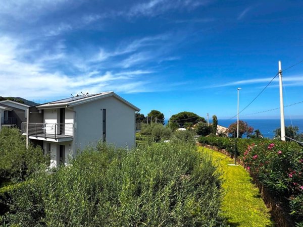 casa indipendente in vendita a Cefalù in zona Sant'Ambrogio