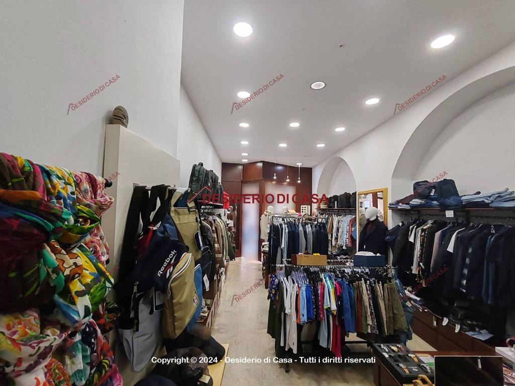 negozio in vendita a Cefalù