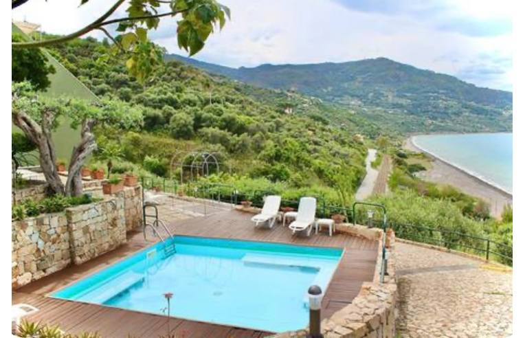 appartamento in vendita a Cefalù in zona Sant'Ambrogio