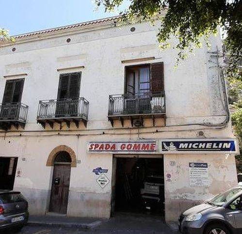 negozio in vendita a Cefalù