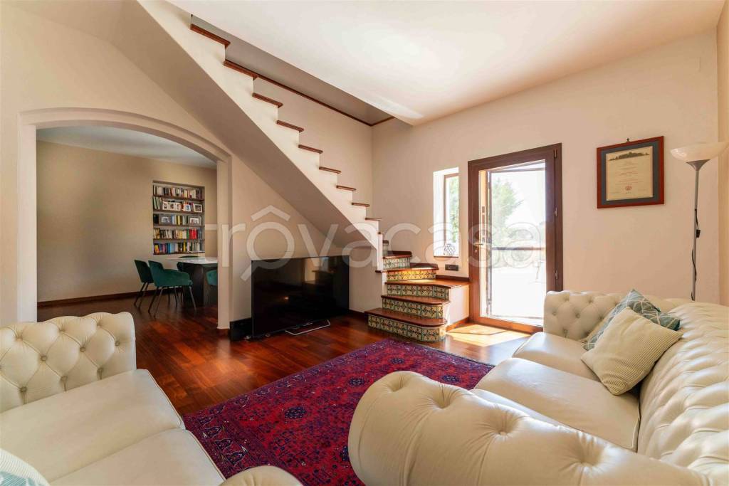 casa indipendente in vendita a Cefalù