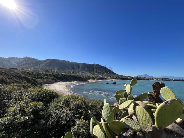 casa indipendente in vendita a Cefalù