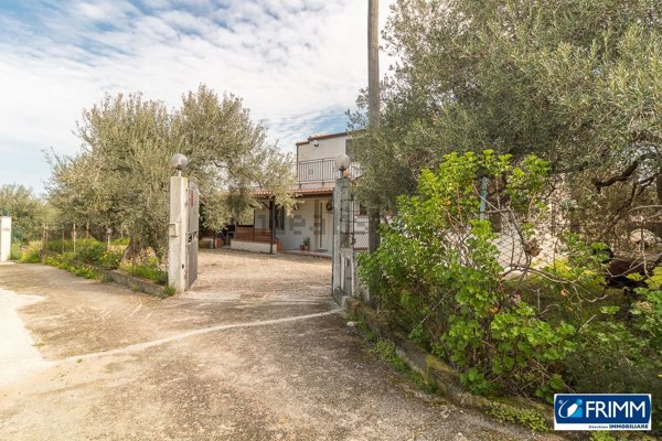 casa indipendente in vendita a Cefalù