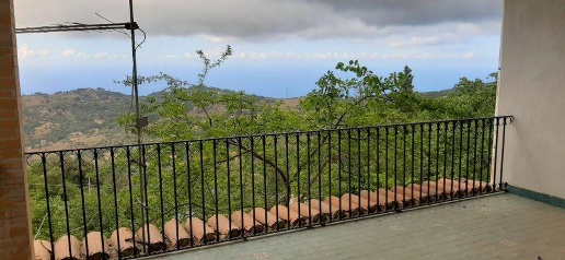 casa indipendente in vendita a Cefalù