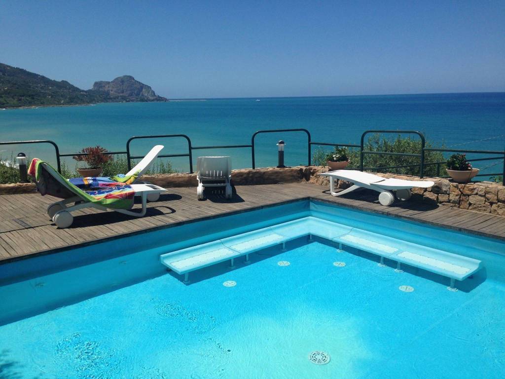 appartamento in vendita a Cefalù in zona Sant'Ambrogio