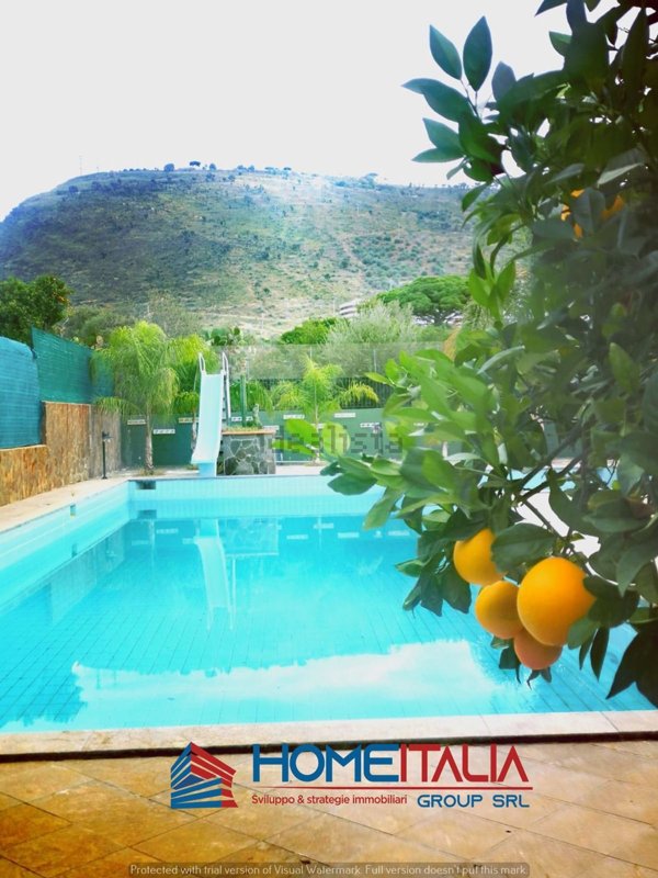 casa indipendente in vendita a Cefalù