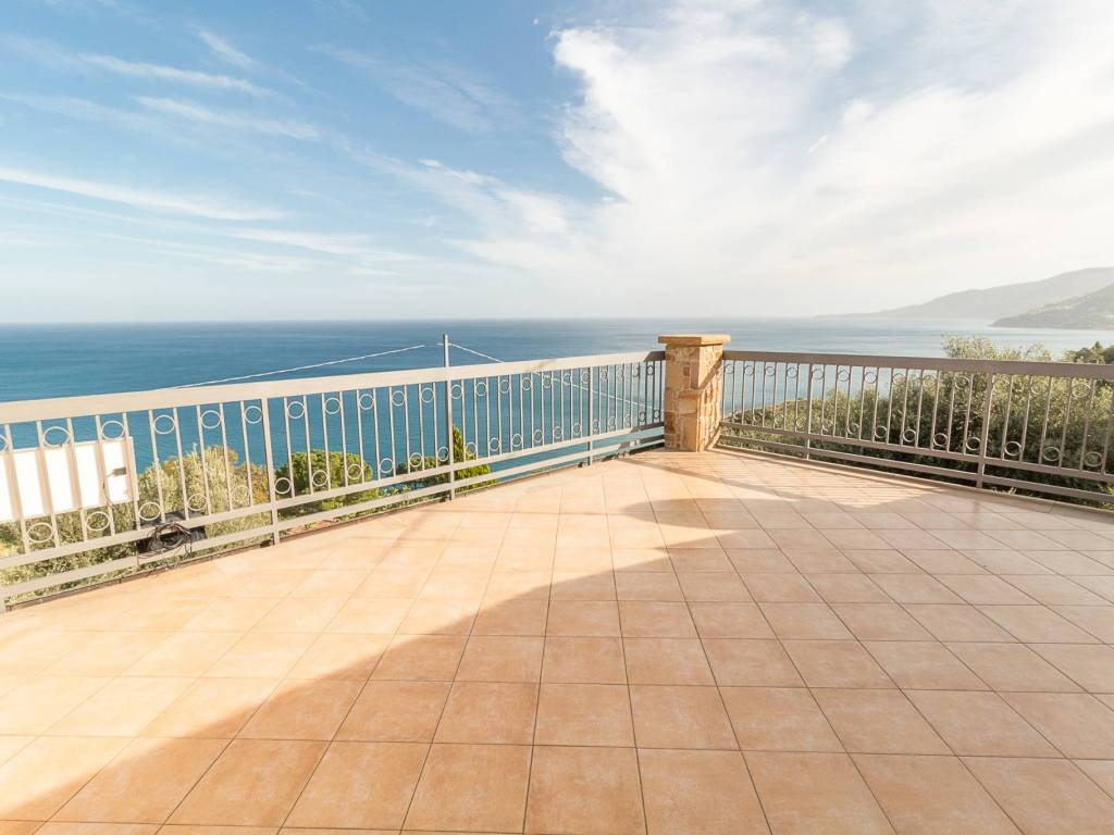 casa indipendente in vendita a Cefalù