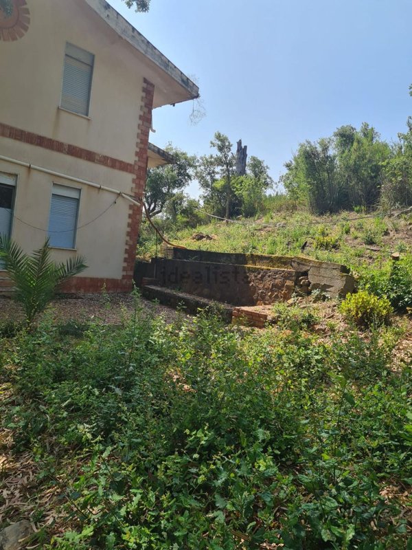 casa indipendente in vendita a Cefalù