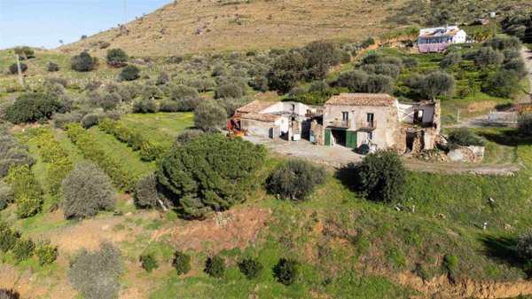 casale in vendita a Cefalù