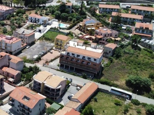 intera palazzina in vendita a Cefalù